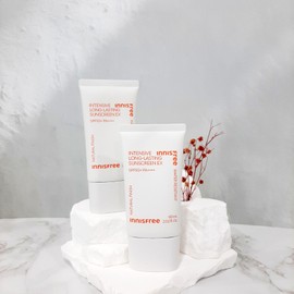 1+1 Innisfree Intensive Long Lasting Sunscreen EX 60ml (SPF50+) New / 1+1 이니스프리 인텐시브 롱래스팅 선스크린 이엑스 60ml(SPF50+) 신형