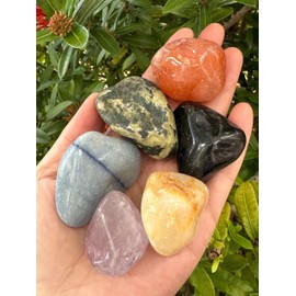 GAF TREASURES WHOLESALE Assorted Pebble, Large Assorted Tumbled Stone, Natural Polished Assorted Crystals, Assorted Palm Stone, Assorted Healing Crystals (Assorted, 0.5 Pound)