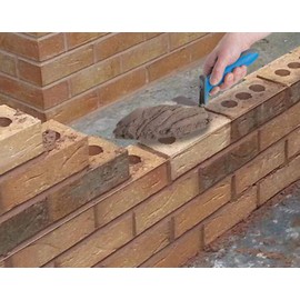 Silverline Brick Trowel Soft-Grip 200 x 105mm (857683)