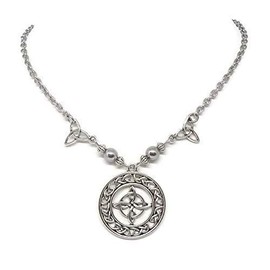 Celtic Witches knot Protection Necklace - Talisman with Triquetras - Wiccan Jewelry - Pagan Necklace with hematite Beads