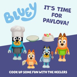 BlueY It's Time for Pavlova with This 4 Piece Cafe Competition Figure Pack, Includes Bingo, Bandit with Chef Hat, Chilli and 2 Accessories, Four 6-7.6 cm Figures with Articulated Joints
