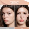 Base de maquillaje en formato compacto Gleaming Tension Cushion de