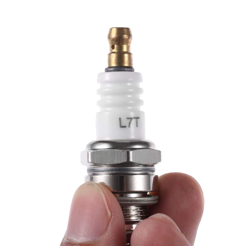 bowarepro 2Pcs 25cc 52cc 62cc Chainsaw 2-Stroke Spark Plugs for