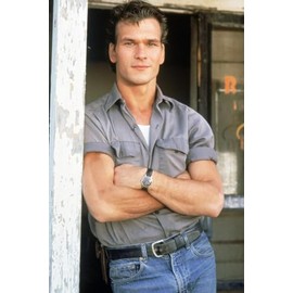 ART.COM Wall Photo THE OUTSIDERS, 1982 directed by FRANCIS FORD COPPOLA Patrick Swayze (photo), 12" x 18"