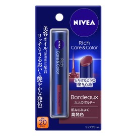 Nivea Rich Care & Color Lip Bordeaux
