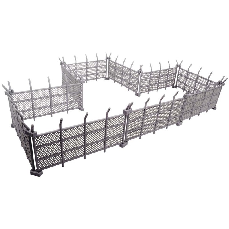 Monster Scenery: Chain Link Fences (Unpainted Tabletop Scenery Set)