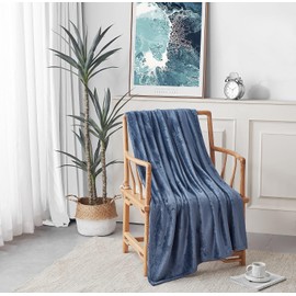 Nautica - Queen Blanket, Soft Plush Fleece Bedding, Ideal for Bed or Couch, Oeko-Tex Certified (Solid Navy)