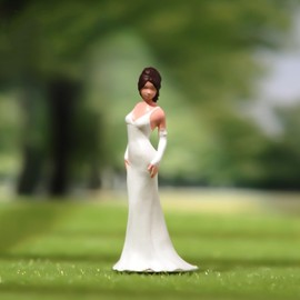 SOUFORCE 1/18 Scale Scene Props Figure Girl Bride Brown Hair White Evening Dress Miniature Action Figure Model