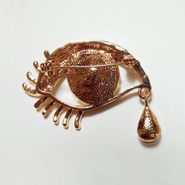 FASELE Angel Tears Brooch Pins, Elegant Rhinestone Sapphire Big Eyes Alloy Long Eyelashes Corsage Breastpin for Women Jewelry Gold＋Black