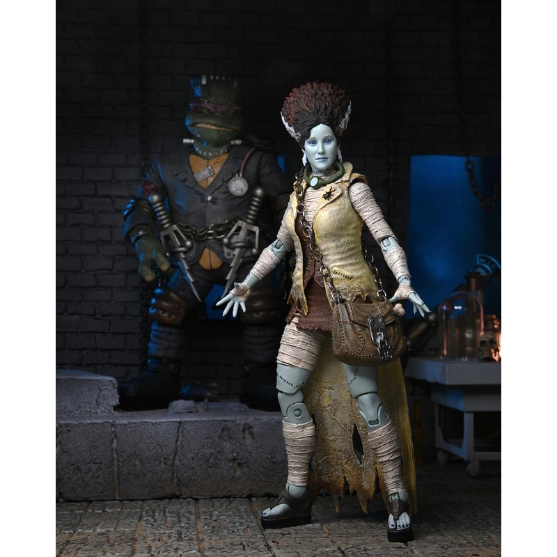 NECA Generic Universal Monster vs TMNT April as The Bride