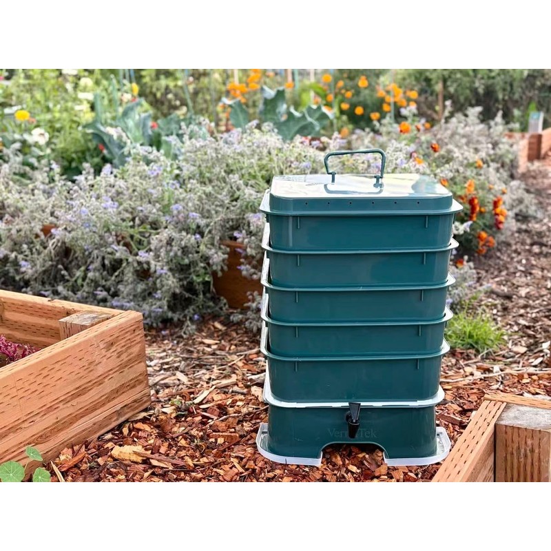 The Original Vermihut ® Plus 5 – Tray Worm Composter