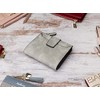 Cartera para Mujer Tipo Monedero N2347, Gris | Pequeña, Elegante,