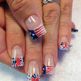 24pcs 4th of July Press on Nails Short Square White French Tip Fake Nails with American Flag Heart Glitter Designs Independence Day False Nails Fourth of July Full Cover Glue on Nails for Women