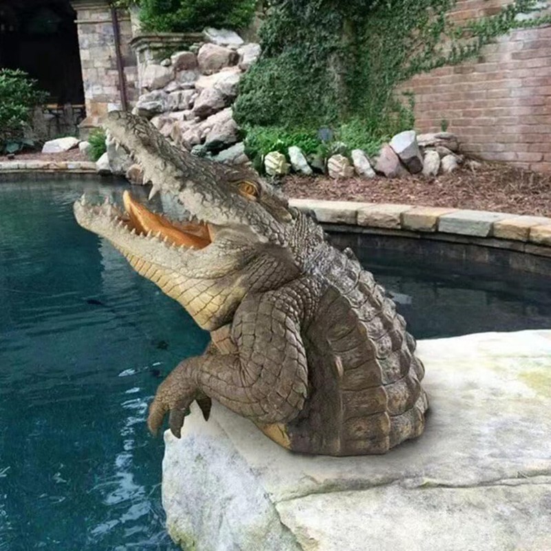 ABOOFAN Floating Crocodile Head Ornament Realistic Pond Decor for Pool