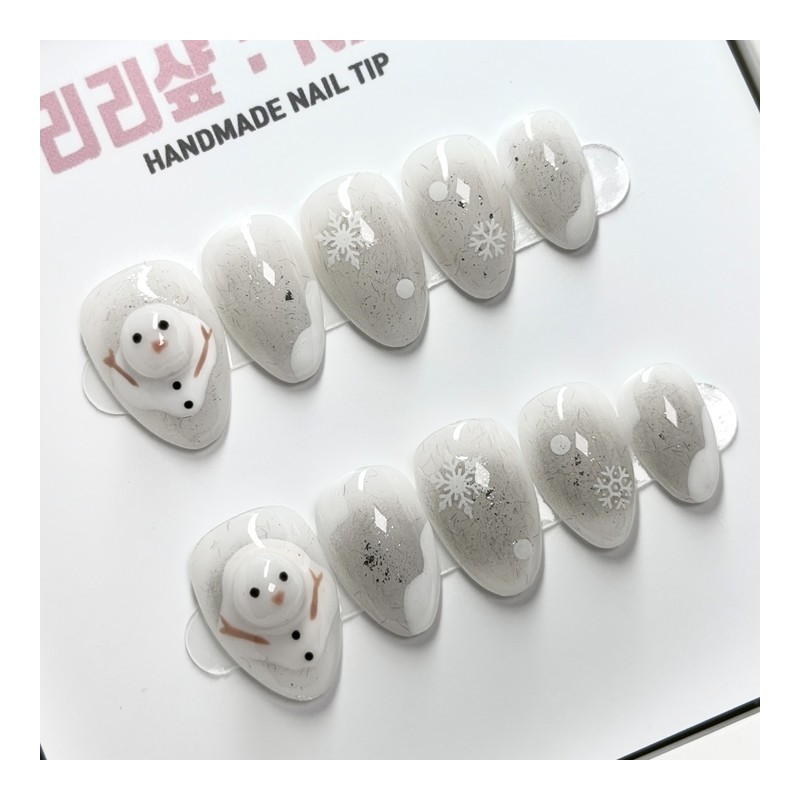 Cozy Snowman Handmade Nail Tips - Short Ballerina / 포근포근