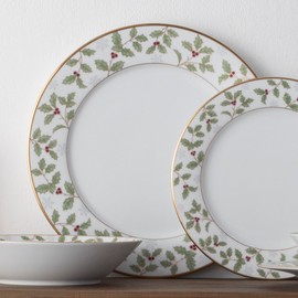 Noritake Holly and Berry Gold Set of 4 Dinner Plates, 10.50"