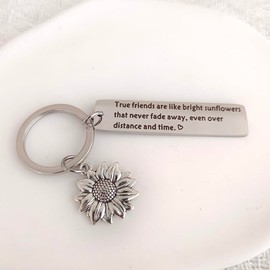 Best Friend Friendship Gifts Keychain for Women Best Friends True Friends Are Like Bright Sunflowers Key Chains for Bestie BFF Sunflower Lovers Gifts for Women Girls Keyrings
