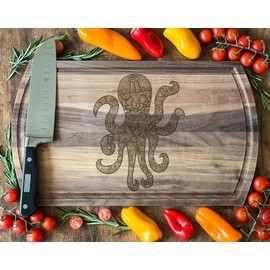 Octopus Mandala Patterns Walnut Board, 16.75x10 in: Marine Life Themed, Ideal Sea Creature Gift, Unique, Durable.