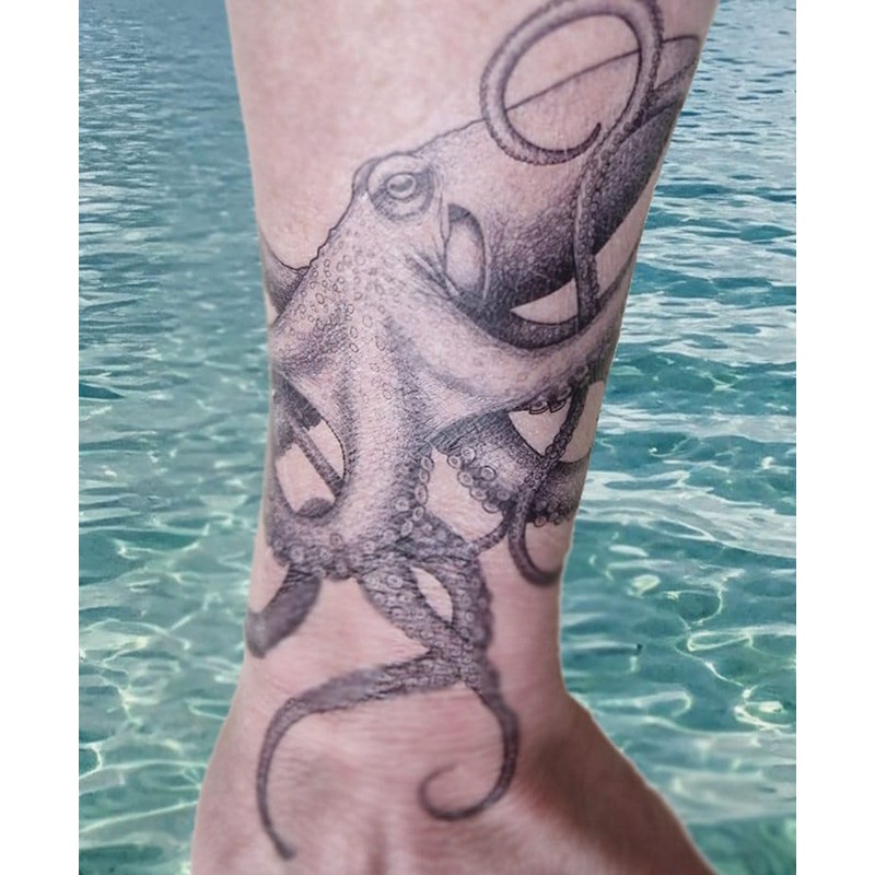 Matching Octopus Wrap Temporary Tattoo – Large 16x14cm + Small