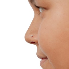 Diamond Nose Screw Black, White, Champagne (Natural Champagne Diamond)