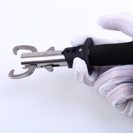 New Ultra Light Fish Grip Lip Trigger Lock Fishing Tackle Gripper Grabber Grab Tool Such Size and Design not Sold in Stores