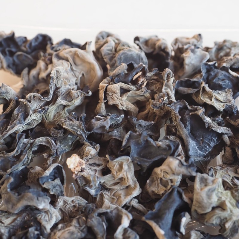 Mountains - Black Mushrooms (Black/Black), (1 x 50 g)