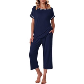 Ekouaer Women's Capri Pajama Sets Floral Print Short Sleeve Sleepwear Top and Capri Pants 2 Piece Loungewear with Pockets Navy Blue M