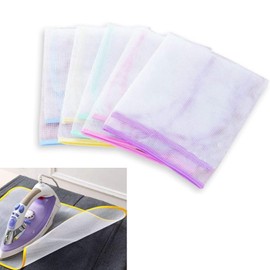 Ironing Cloth, Pack of 4 Protective Ironing Cloth Mesh Fabric Pad Mesh Mesh Ironing Cloth Prevents Unsightly Shine Points Ironing Aid Protects Sensitive Fabrics for Easy Ironing and Protection 40 x 60
