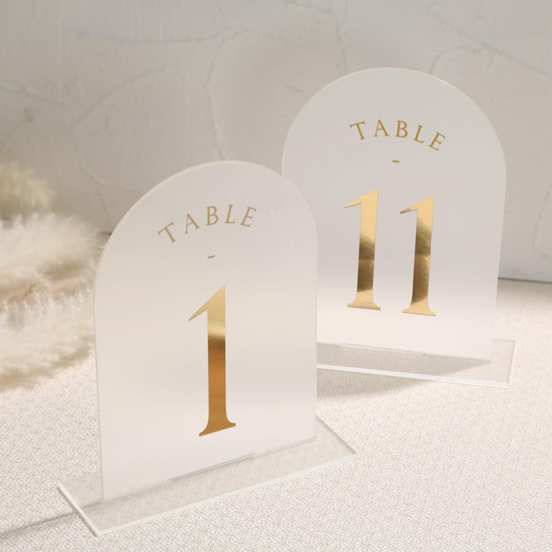 UNIQOOO UNIQOOO Frosted Arch Wedding Table Numbers 1-15 w/Stands, Gold