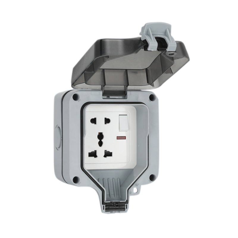 Outdoor Waterproof Socket IP66 Corrosion Resistance Anti Splashing Wall Mounted