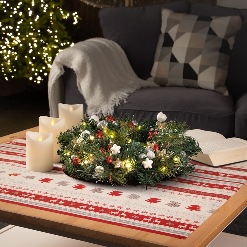 com-four® 4 x Tablecloths with Christmas Motif - Wipe Clean