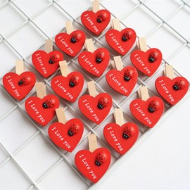 Wisafory Pack of 100 Heart Wooden Pegs, Small Clothes Pegs, Red Mini Heart Wooden Pegs, Decorative Pegs with Beetle Decorative Clips, Heart Wooden Clips, Decoration for Wedding, Photos, Advent