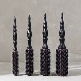 J. Claire Premium Heated Boar Bristle Hair Roller Brush / 제이 끌레르 프리미엄 열판 돈모 헤어 롤빗 브러쉬