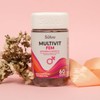 Súluu Multivit FEM: Multivitamínico para Mujeres, 60 Gomitas Sabor Fresa-Mango