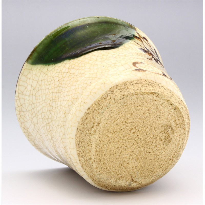 Seto Ware 加藤 Six Samurai near 猪口 Webbing Flower Ivy