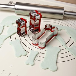 3 Pieces: Dog Bone Cookie Cutter; Dog Cookie Cutter; Dog Treat Cookie Cutters; Dog Bone Cookie Cutters for Treats; Bone Cookie Cutter; Coated with Soft PVC for Protection, 2.36" 3.14'' 3.9''