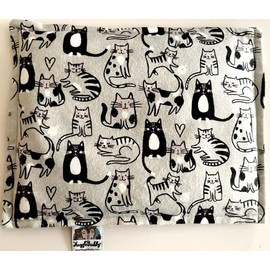 'NUGGLEBUDDY New! Microwavable Moist Heat & Aromatherapy Organic Rice Pack. Darling Cutie Cats Flannel Fabric.Sweet Lavender Aromatherapy!