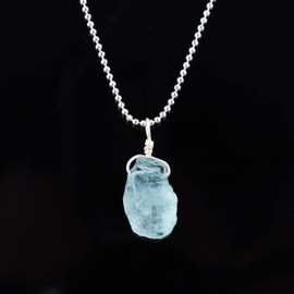 Natural Raw Aquamarine Stone Pendant Necklace, Rough Gemstones, Healing Crystals, Silver Plated Chain, Gift for Women, March Birthstone, Dainty Necklace, Gemstones Jewelry Gifts, 18inch