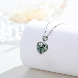 Cuoka Heart Moss Agate Necklace 925 Sterling Silver Retro Heart Love Pendant Necklace, Hawaii Bohemia Moss Agate Jewelry for Women