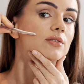 Dermaplane Razor for Women Face, (6 Count) Professional Dermaplaning Tool for Peach Fuzz, Facial and Eyebrow Hair Removal, Gentle Skin Exfoliation Blade