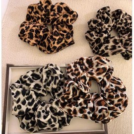 MSLSOZ 4 piece leopard print scrunchie, elastic rope hair scrunchie, smooth ponytail scrunchies, vintage large scrunchies suitable for women (4 colors).