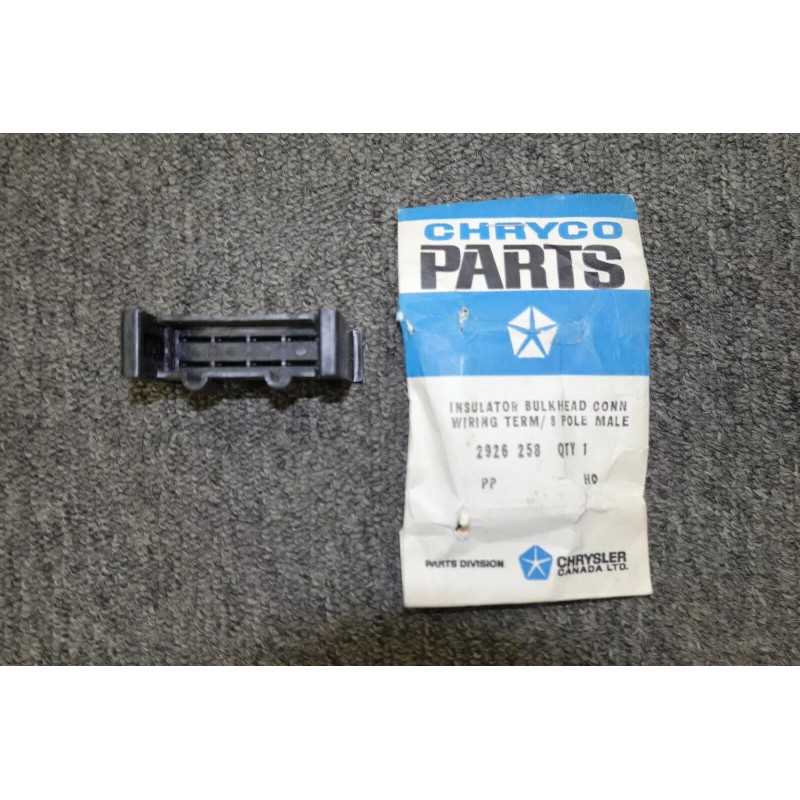 Mopar NOS Mopar 1968-74 8 Terminal Bulkhead Connector