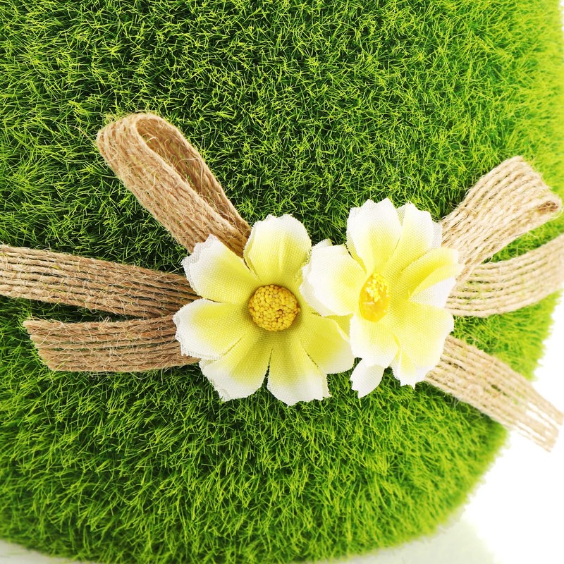 Com-Four® Decorative figures, green ceramic Easter figures, with moss like