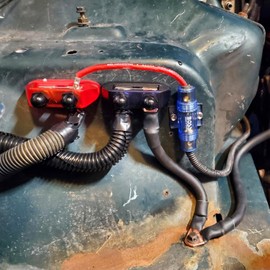 Ampper 5/16" Power Distribution Block Bus Bar 12V 200A, Dual Studs M8 Busbar Battery Junction Post Distribution Block for Car and More (W/Cover, Red and Black)