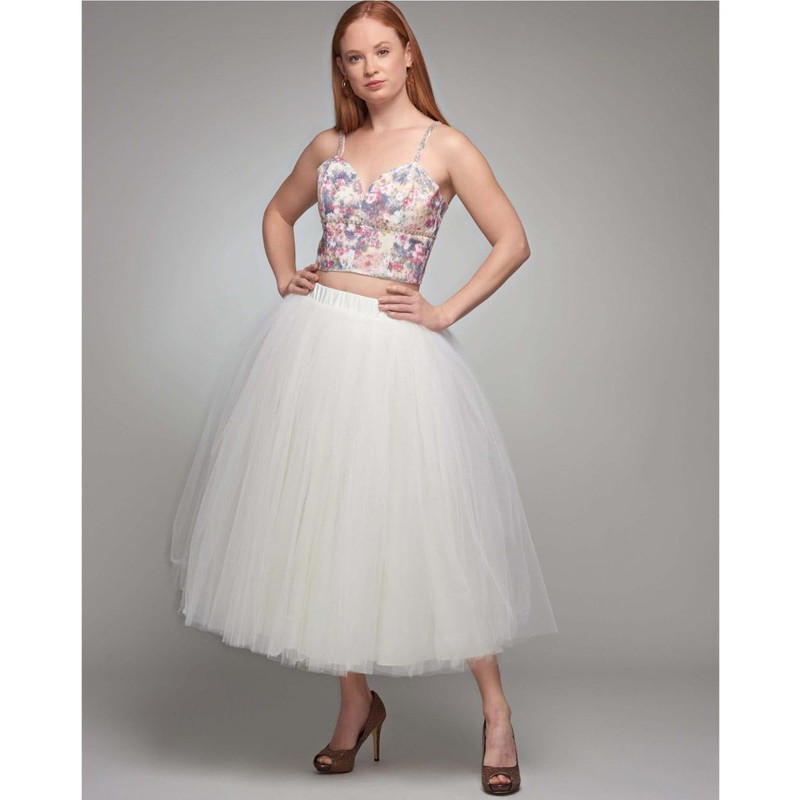 SIMPLICITY Sewing Pattern S8869 Misses' Lined Tops, Paper, White, Various