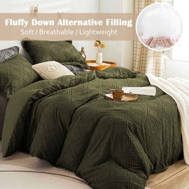 Nanko King Size Comforter Set Olive Green Tufted Jacquard Boho Geometry Soft Shabby Chic Down Alternative Microfiber Bedding - All Season Duvet Modern Farmhouse Bed Set Women Men 104x90 3pc Dark Green