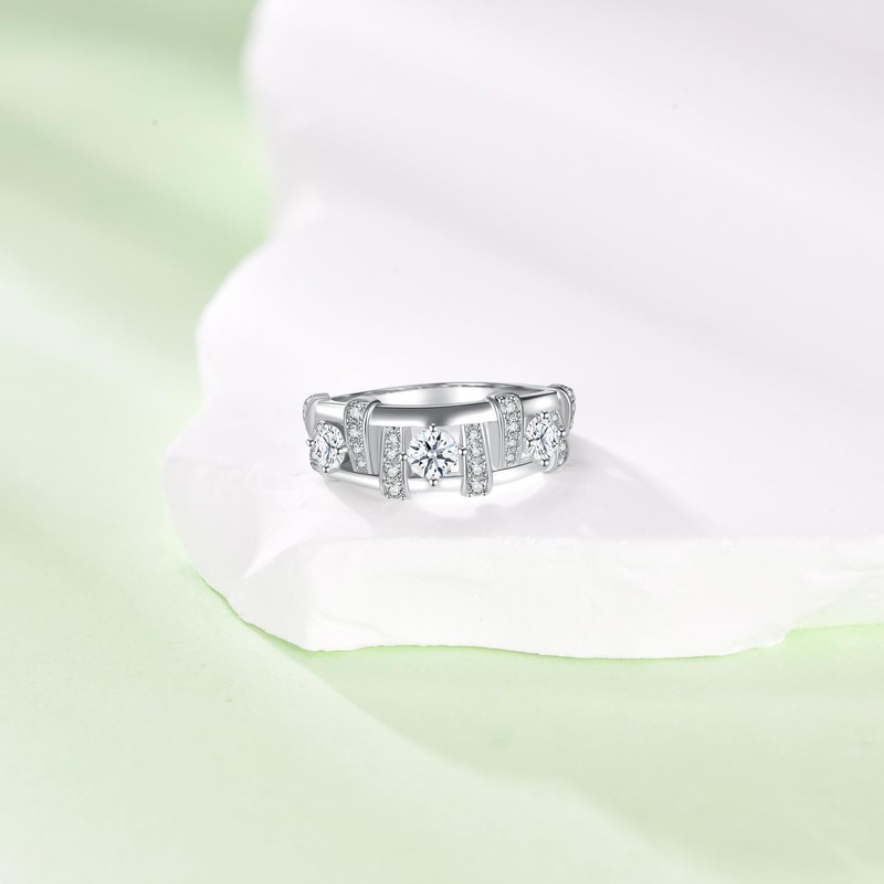 SHEAISRS Moissanite Crossover Ring for Women 925 Sterling Silver Criss