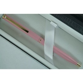 Sheaffer Cross Sheaffer Made in USA Classic Fashion Matte Rose Pink pen and Journal set