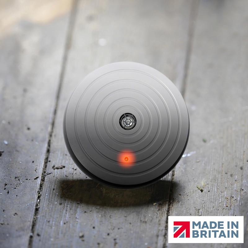 Wiltec Pestcontroller Mäuseschreck mit Ultraschall für 100m² in Innenräumen, auch