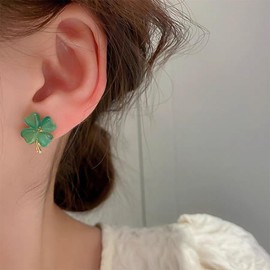 Generic St Patricks Day Earrings for Women,Shamrock Earrings St Patricks Day Accessories for Women,Trendy Statement Four Leaf Clover Shamrock Earrings Stud Holiday Gift (Stud Earrings)